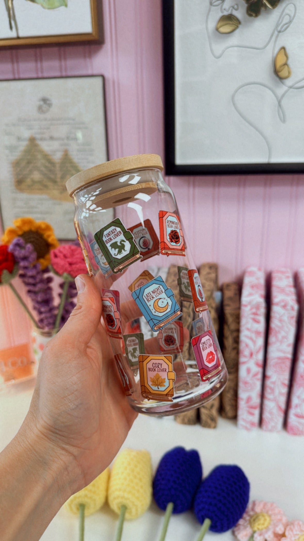 Fantasy Books 20 oz Glass