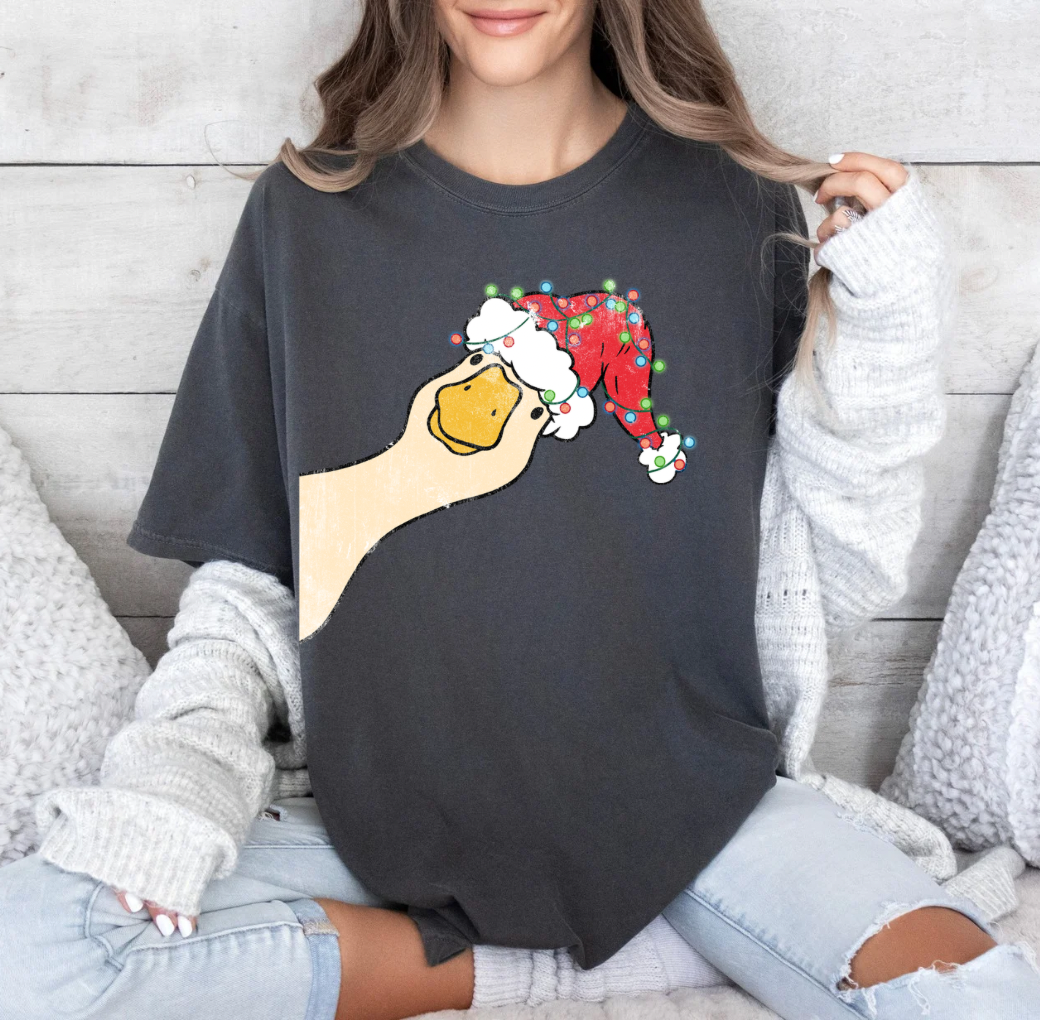 Howdy Holiday T-shirt (Pepper)