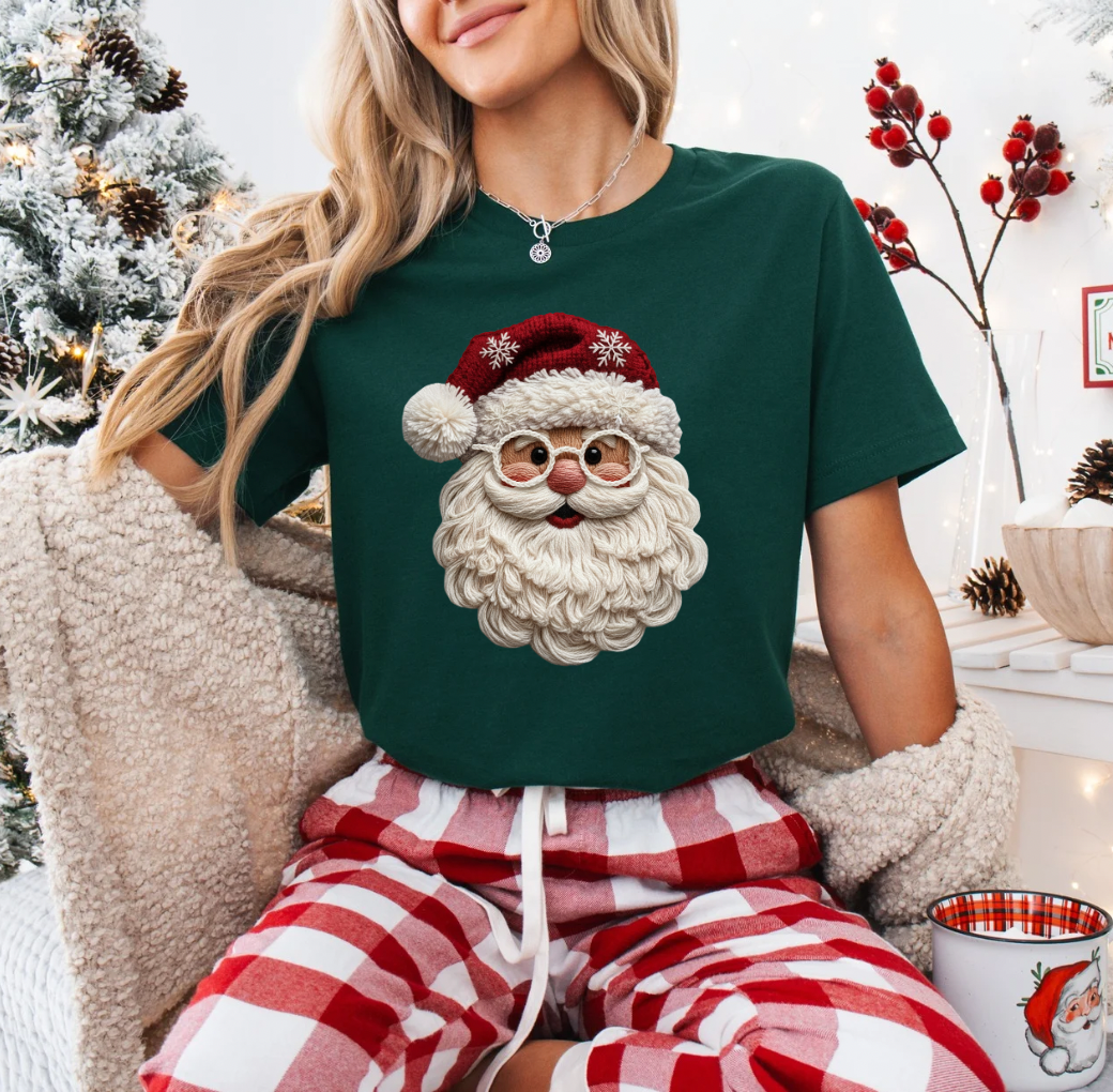 Santa T-shirt (Forest Green)
