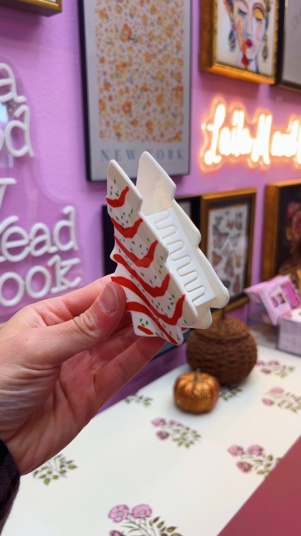 Christmas Cake Claw Clip