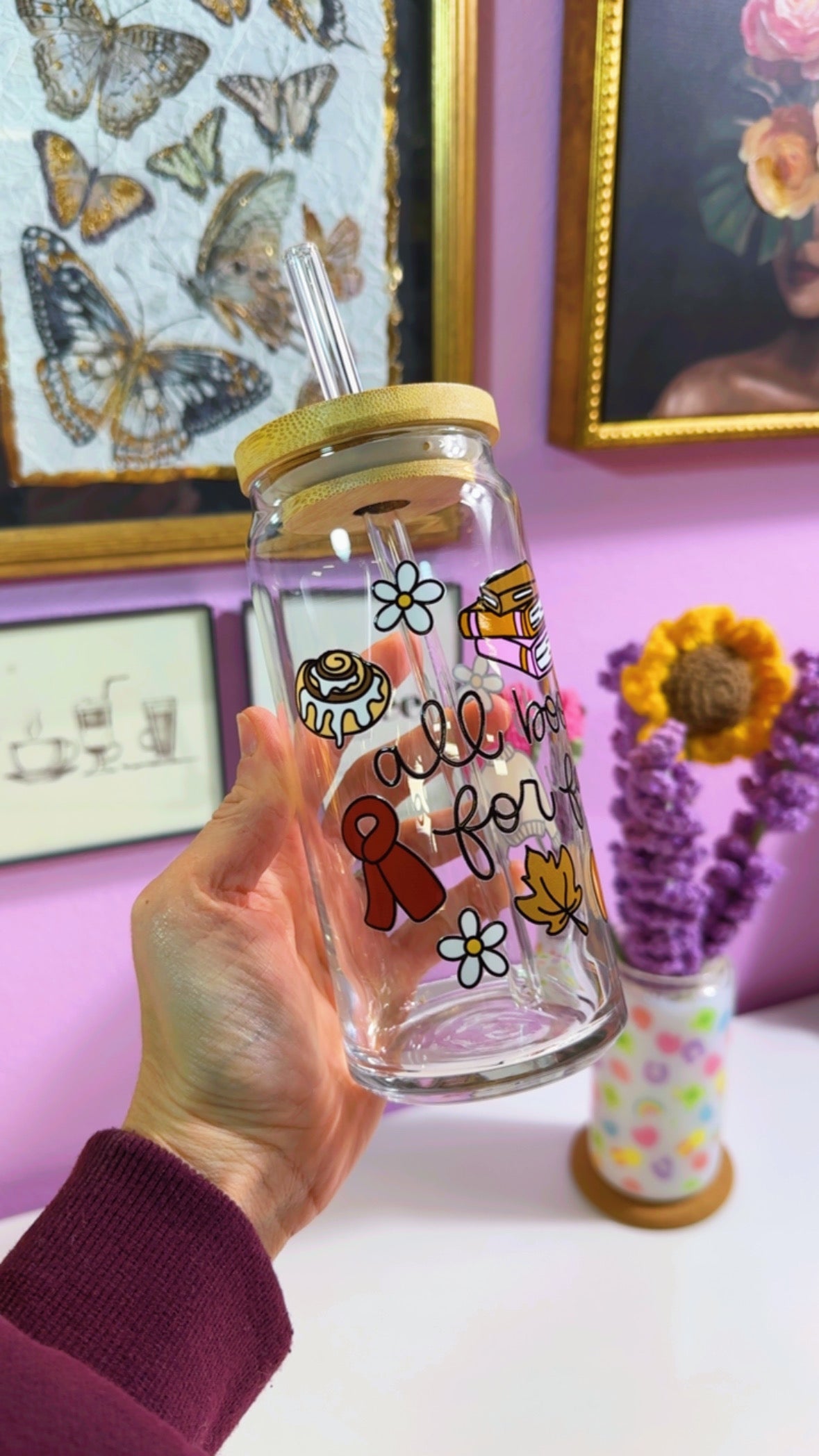 Booked for Fall 20 oz Glass Can