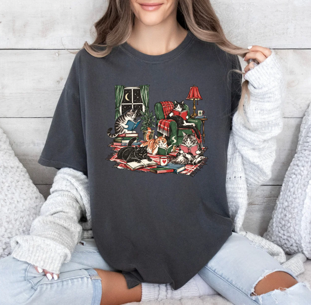 Cozy Reading Cats T-shirt (Heather Grey)