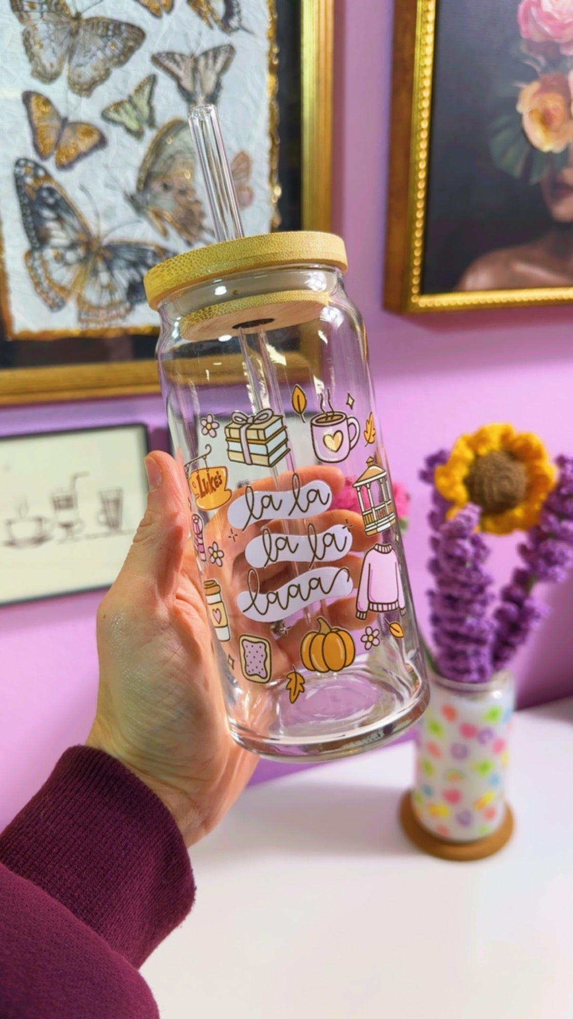 La la la Faves 20 oz Glass Can