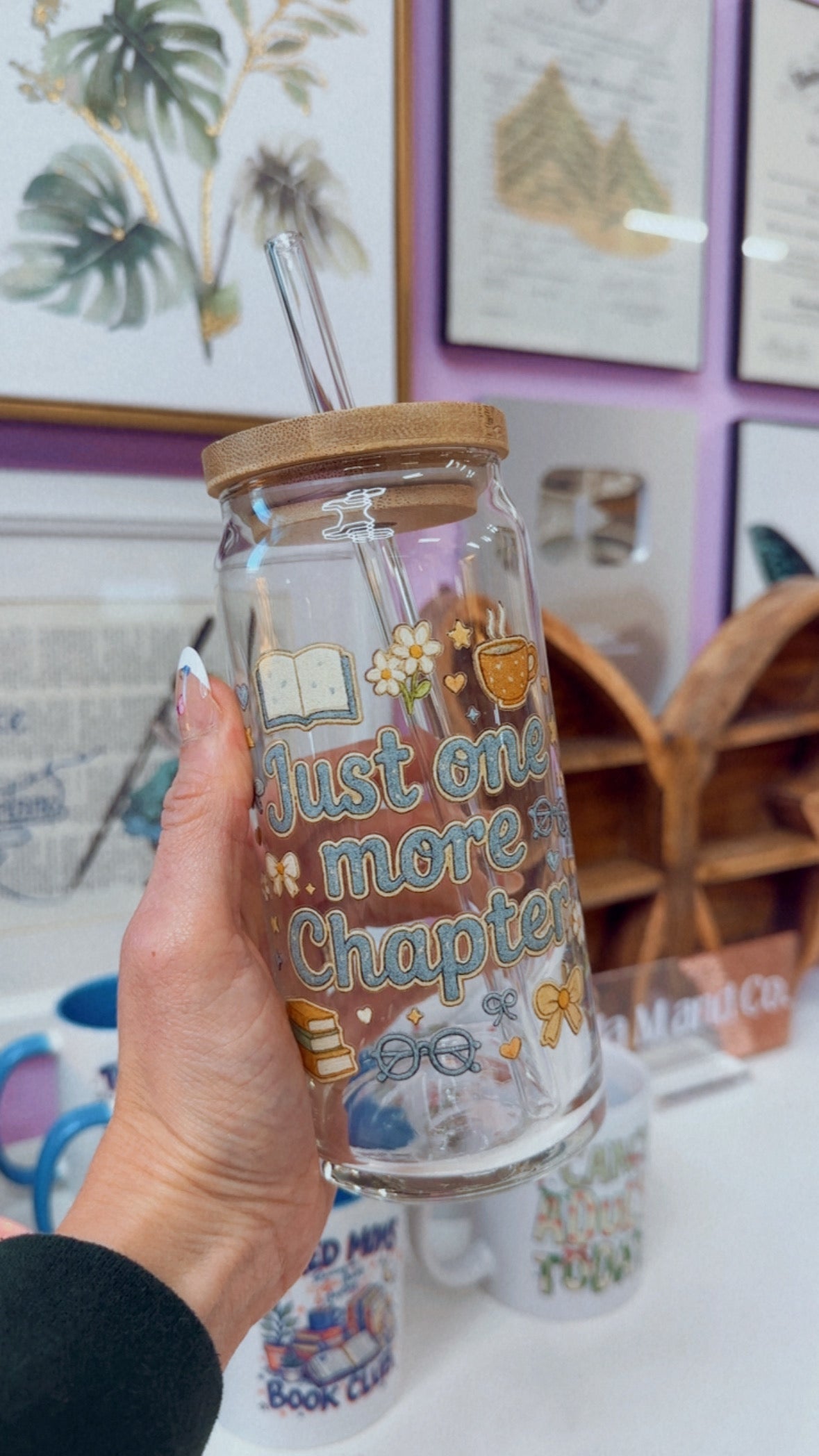 Just One More Chapter Doodles 20 oz Glass
