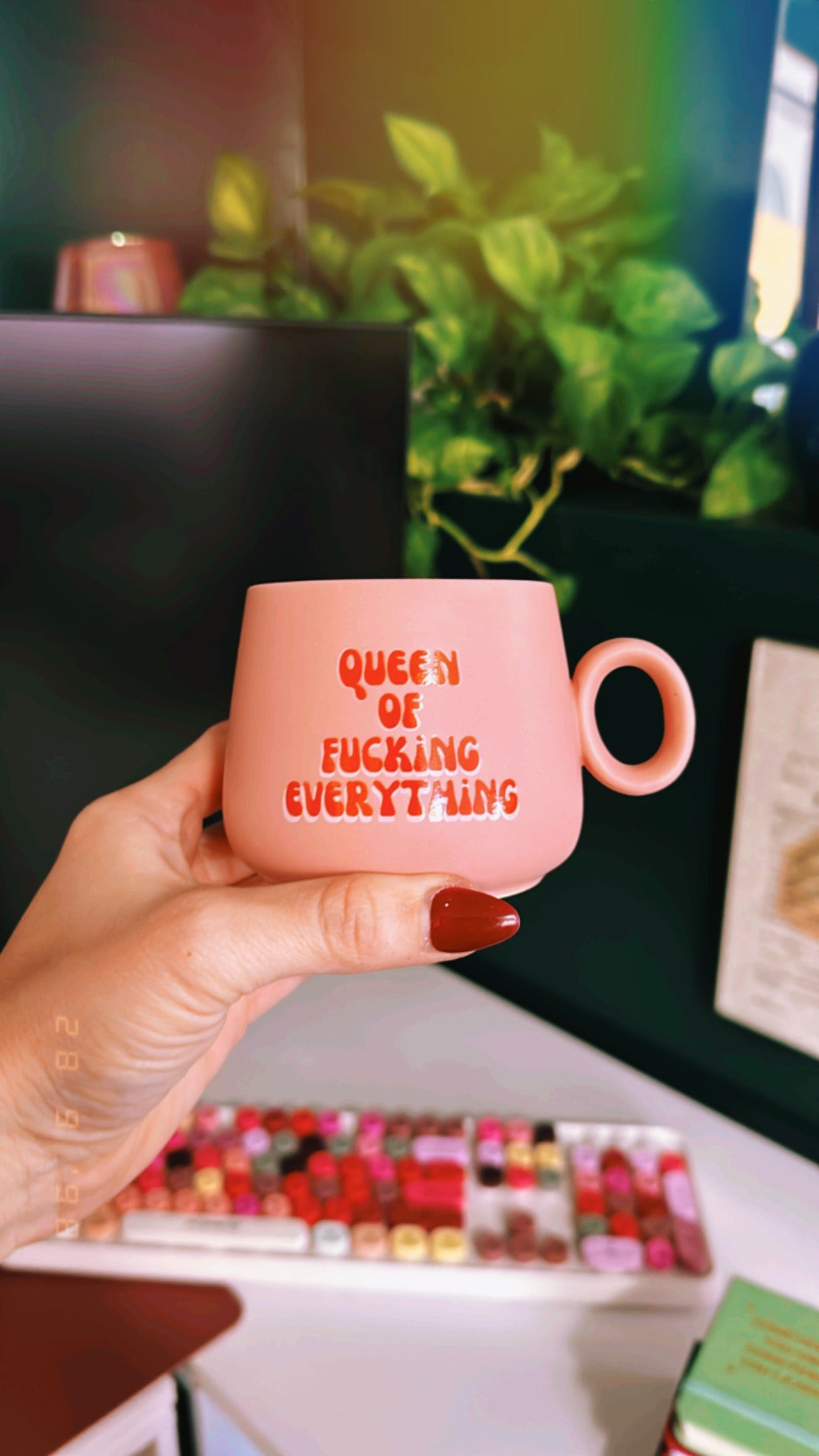 Queen of Everything Cappuccino Mug 10 oz