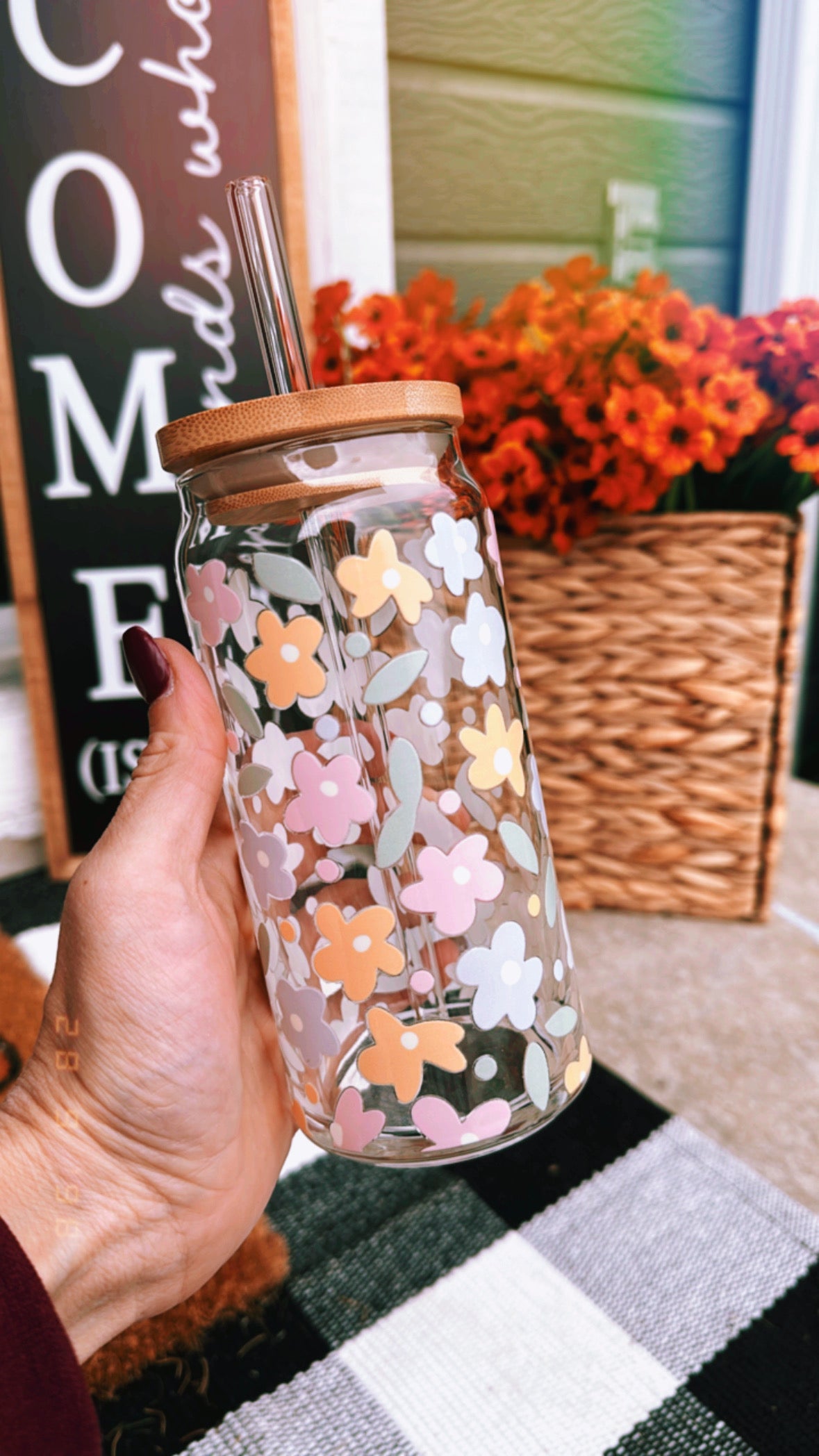 Pastel Florals 20 oz Glass Can