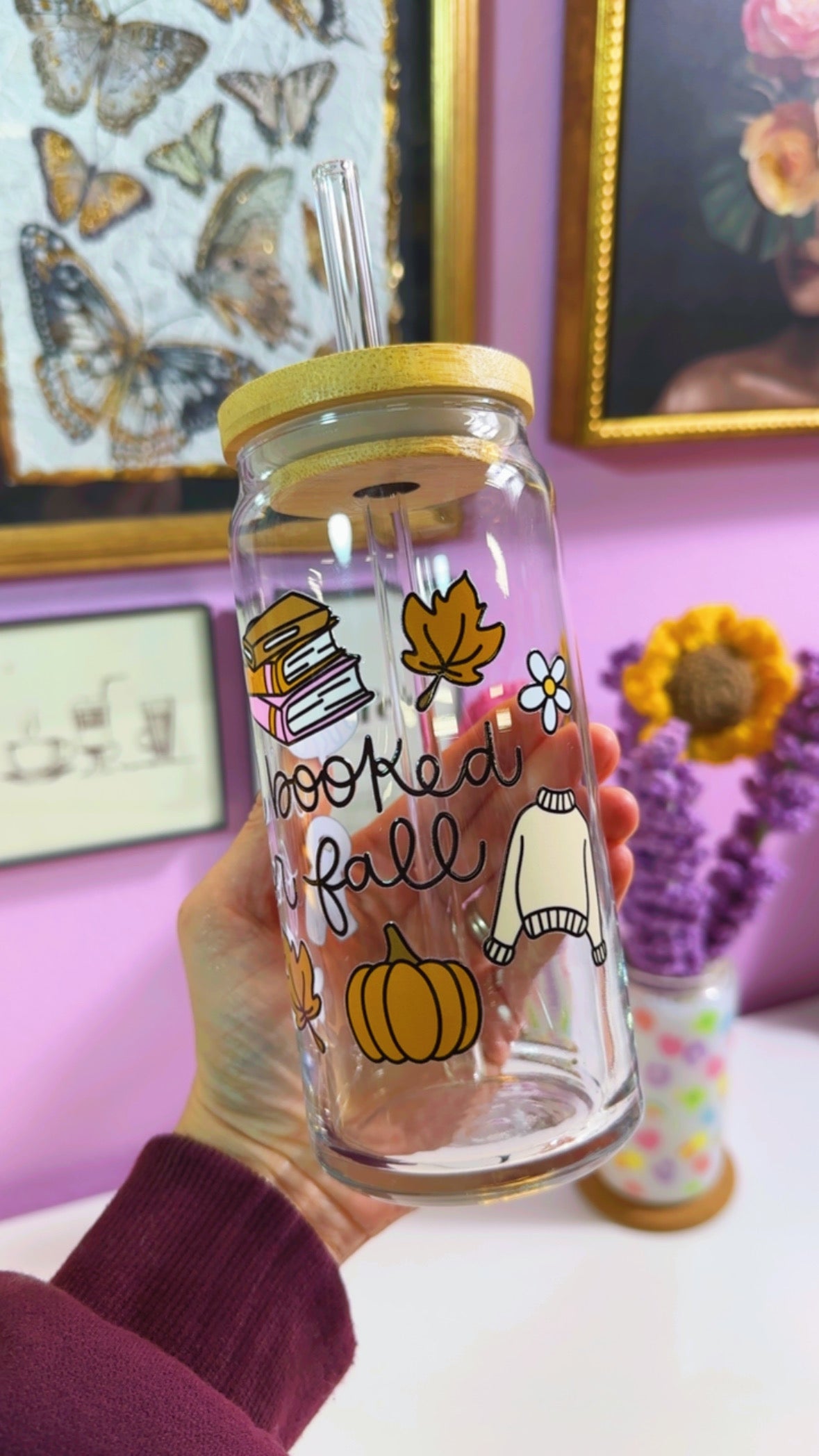 Booked for Fall 20 oz Glass Can