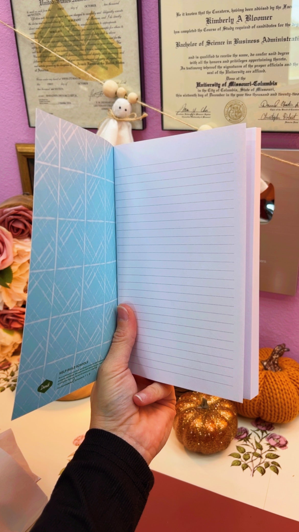 Spring Daisies Layflat Journal