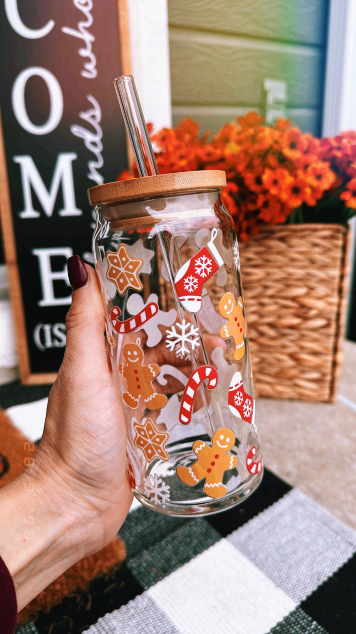 Cozy Gingerbread 20 oz Glass Can