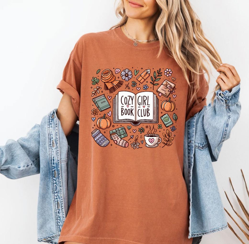 Cozy Girl Book Club T-shirt (Yam)