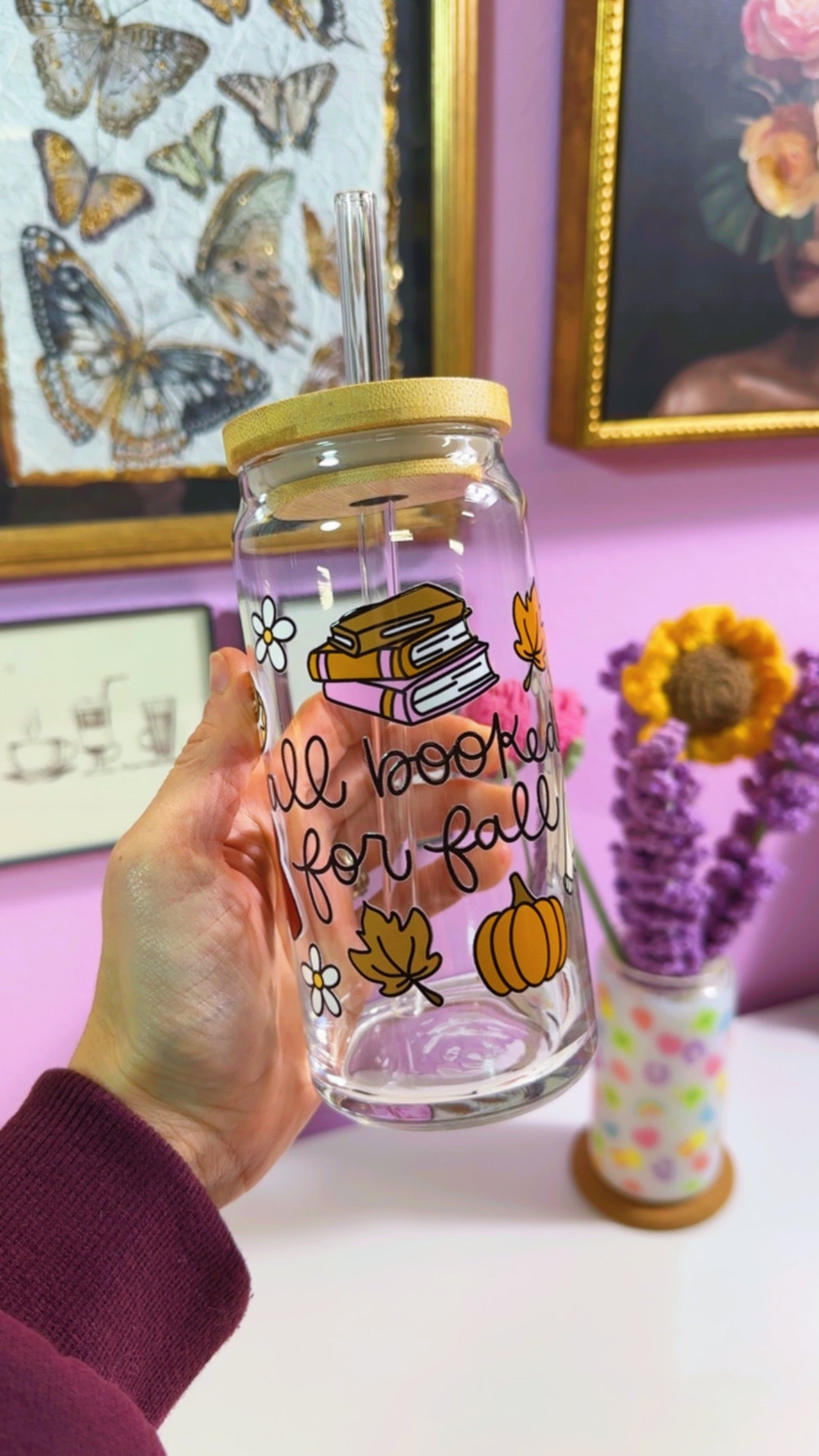 Booked for Fall 20 oz Glass Can