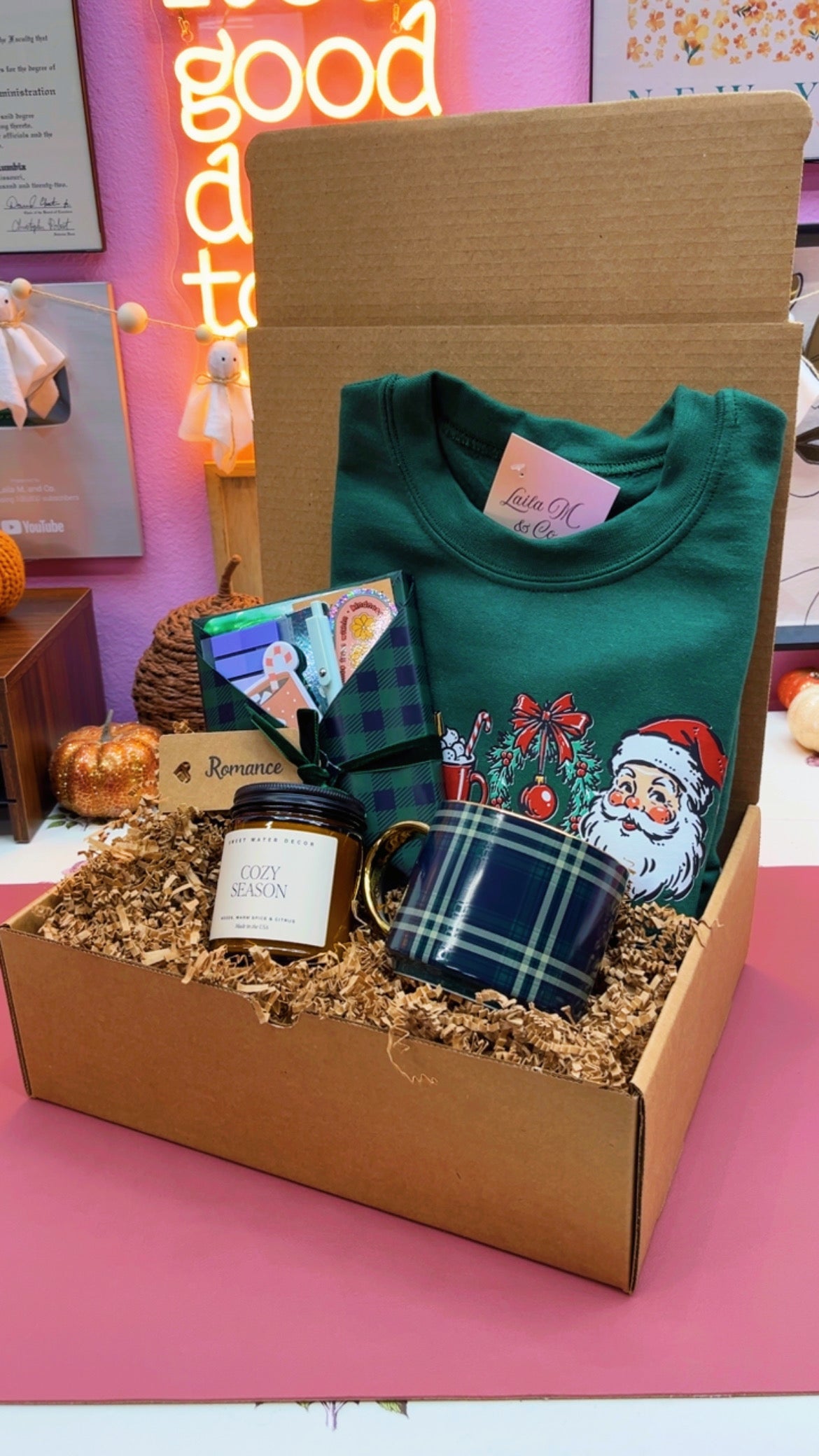 *New* Deluxe Plaid Christmas Bookish Bundle