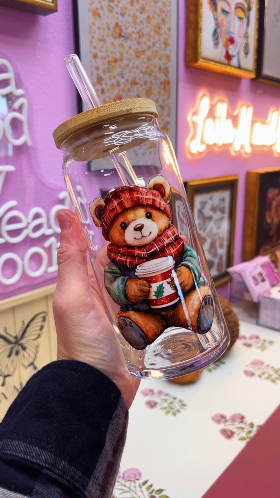 Cozy Bear 20 oz Glass Can