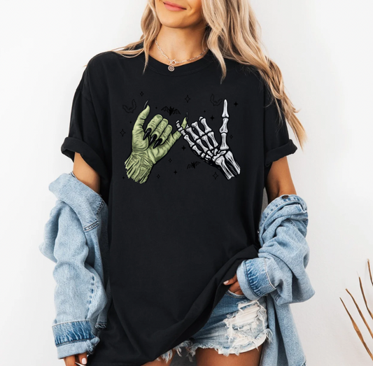 Besties T-shirt (Black)