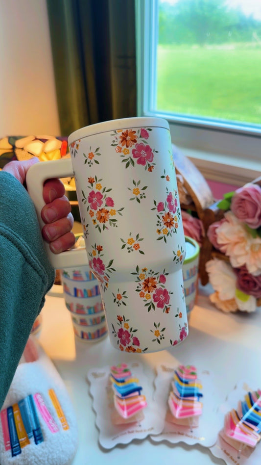 Whimsical Flowers Tumbler 20 oz