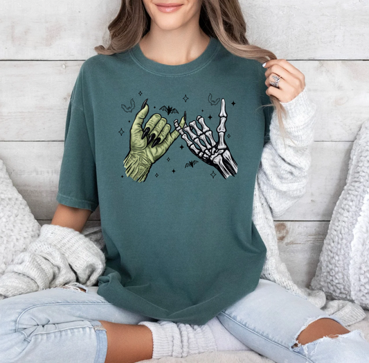 Besties T-shirt (Blue Spruce)