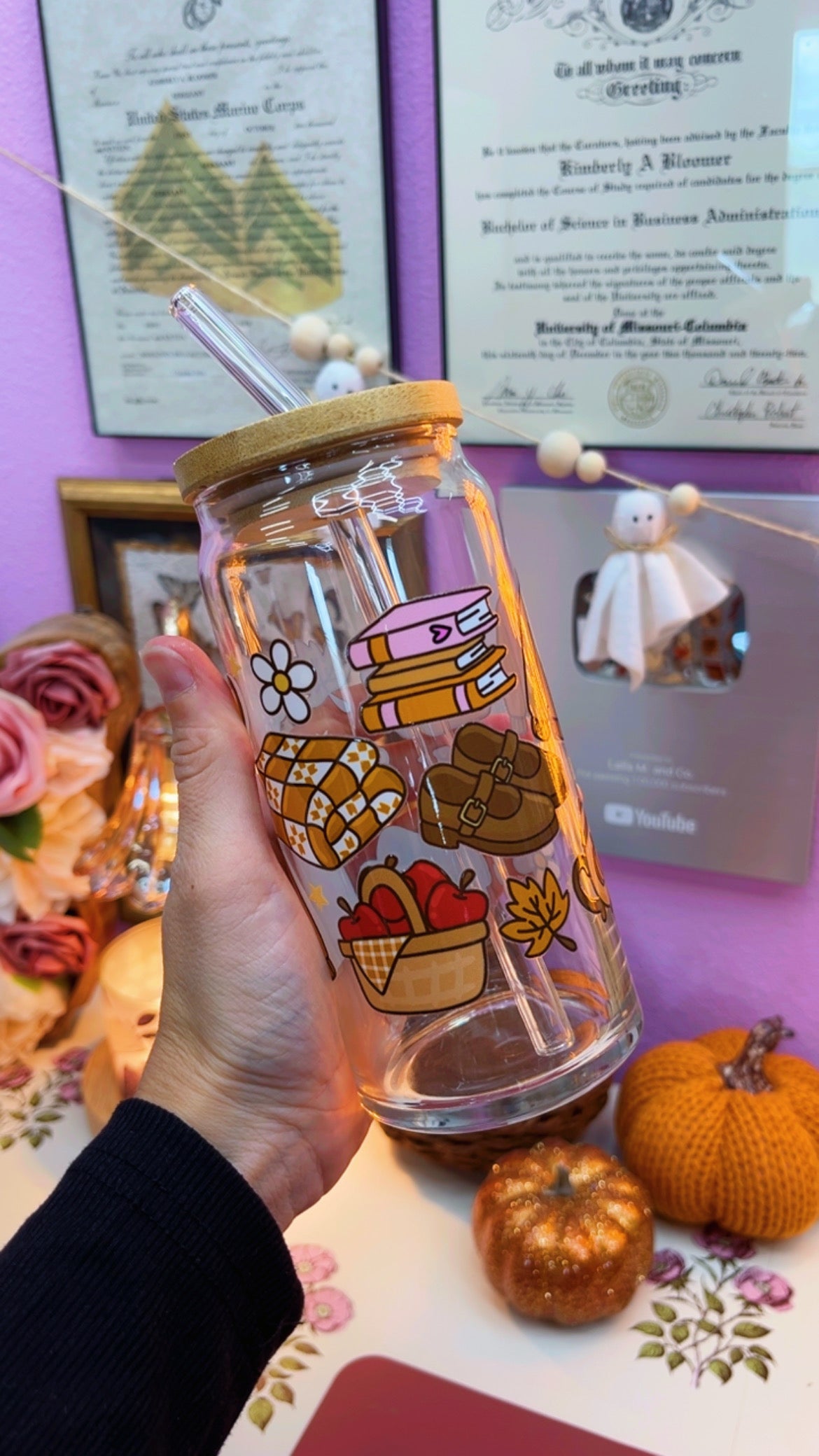 Cozy Autumn Comforts 20 oz Glass
