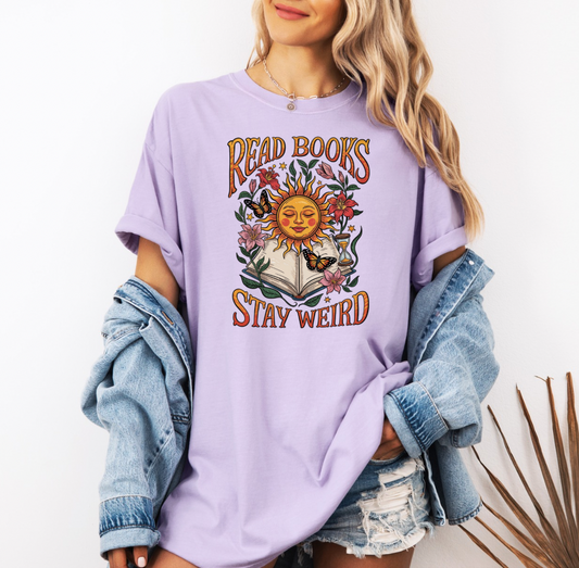 Read Books, Stay Weird T-shirt (Lavender)