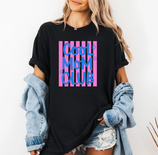 Cool Mom Club T-shirt (Black)