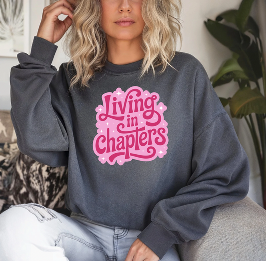 Living in Chapters Crewneck (Heather)