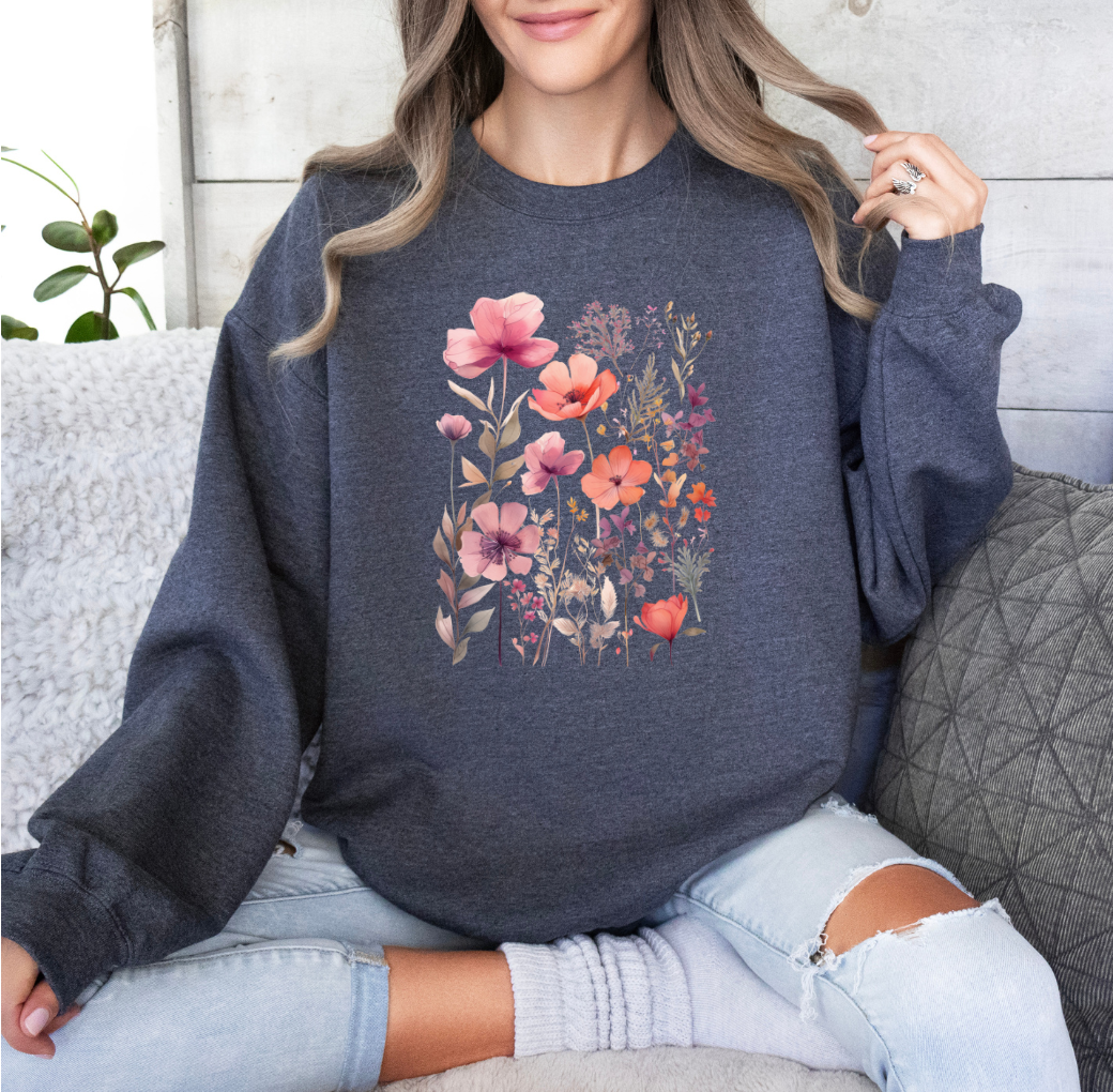 Realist Florals Crewneck – LailaMandCo.